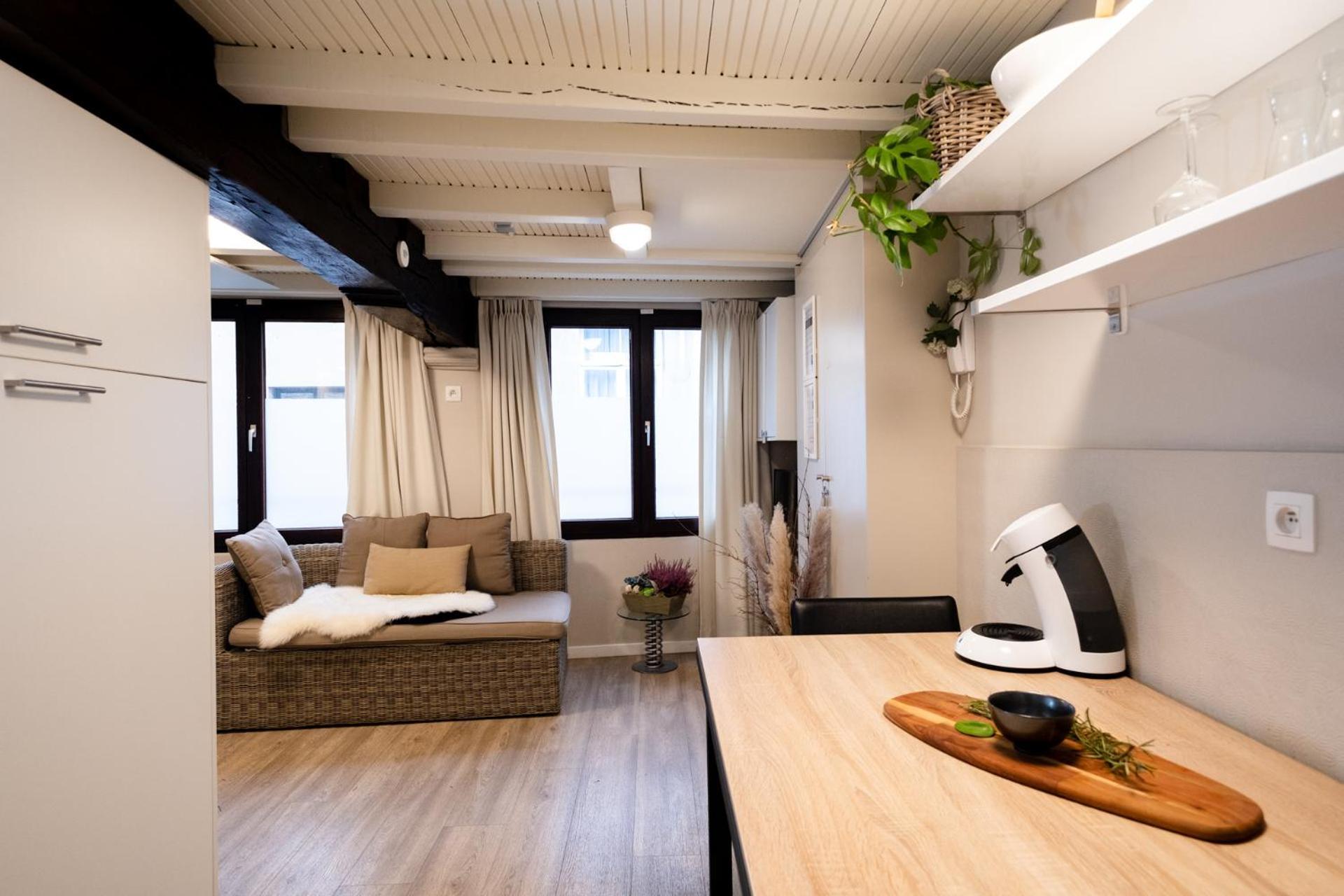 Cityhome Apartments In The Heart Of Antwerp Room photo